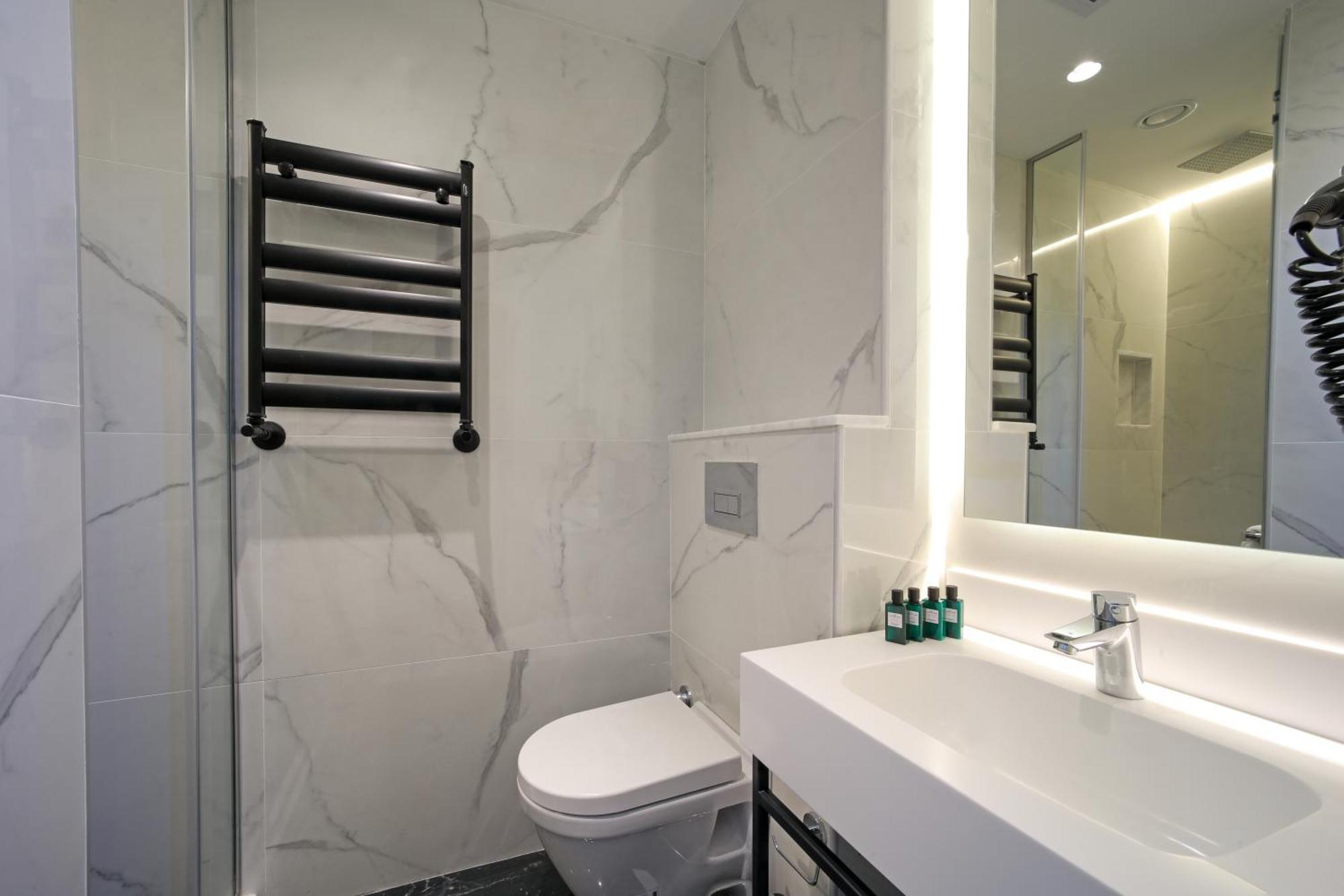 The Trinity Hotel Taksim - Special Category Istanbul Exteriör bild